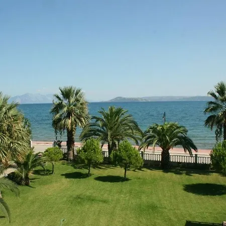 Batis 2* Lokroi